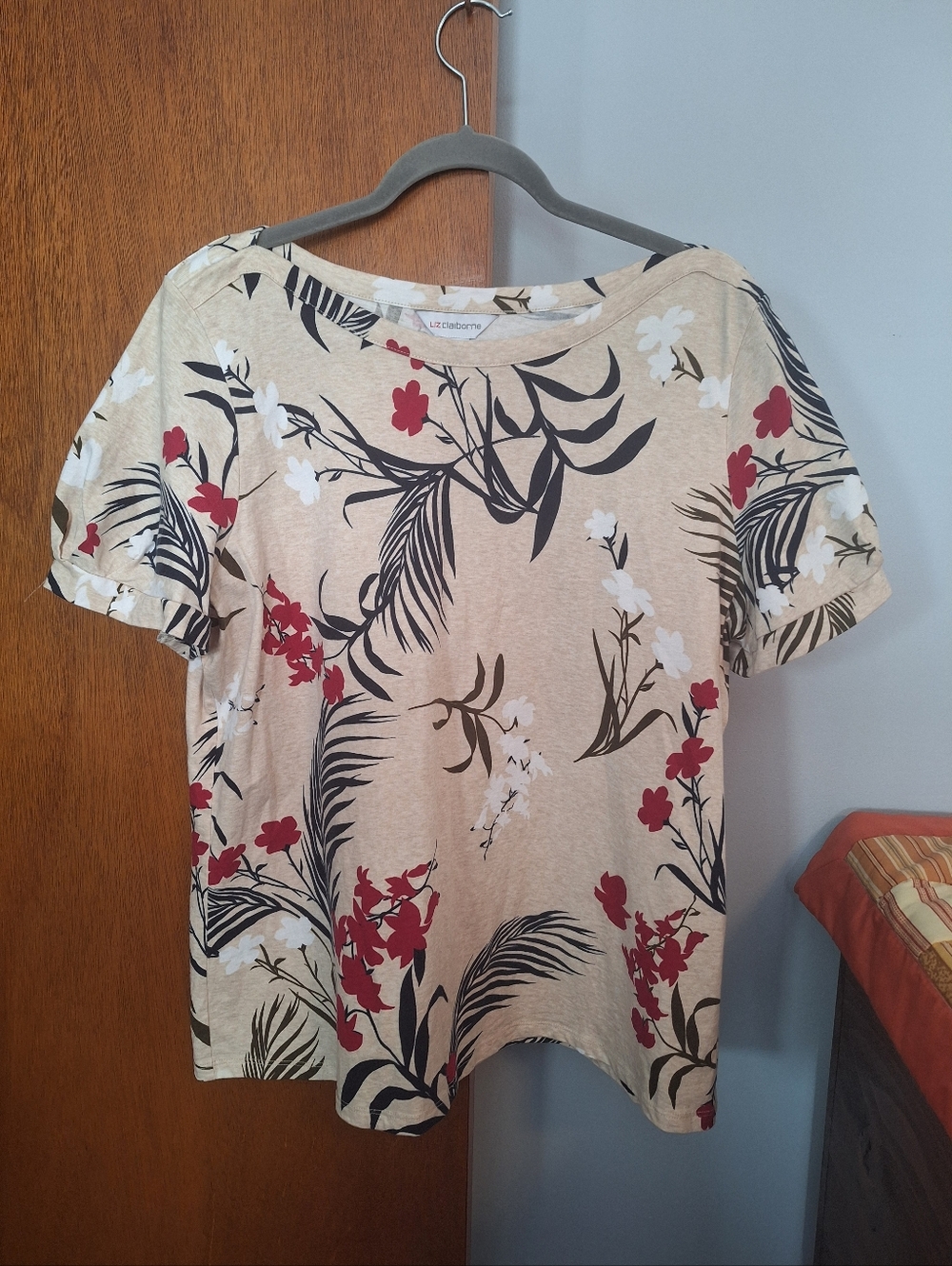 Liz Claiborne Beige Floral Tee with Red & White Blooms Women's Size XXL